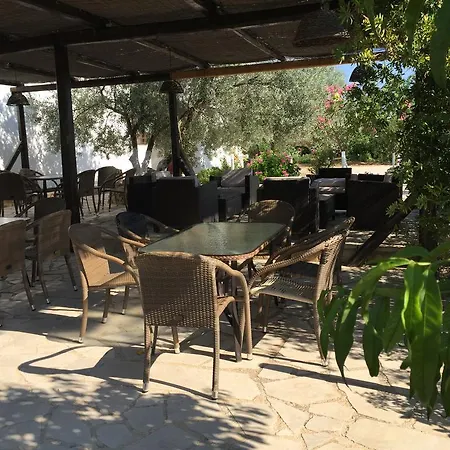 Hani 3* Λυγουριό