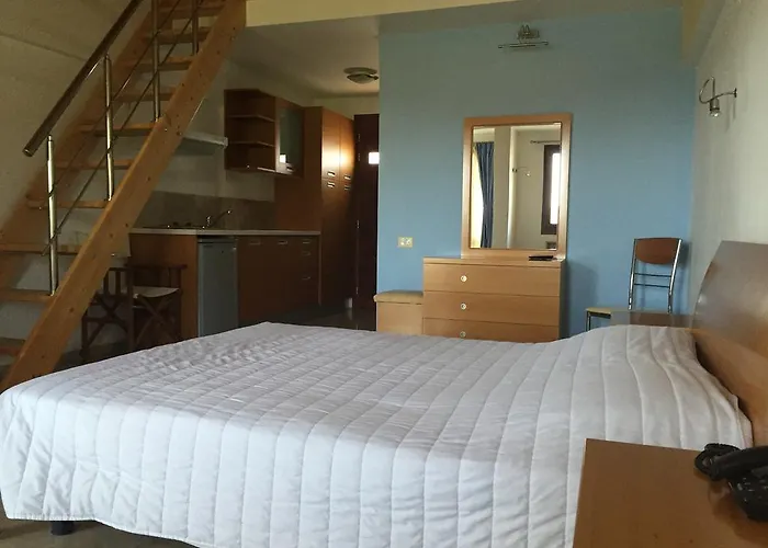 Hani Aparthotel Ligourio